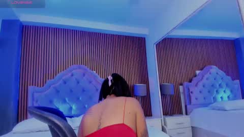 selenastonne online show from 10/04/25, 07:45