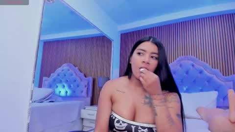 selenastonne online show from 12/05/25, 08:49