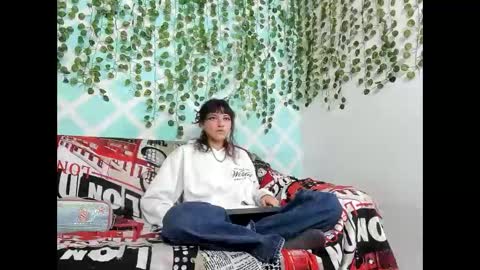 selene333 online show from 04/16/26, 07:03