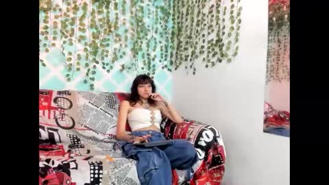 selene333 online show from 04/19/26, 01:54