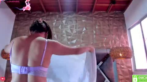 selene__lopez_ online show from 03/22/26, 07:50