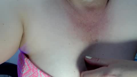 selene online show from 04/15/26, 07:58