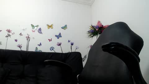 selene online show from 06/06/26, 03:17