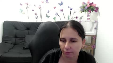selene online show from 06/08/26, 01:11