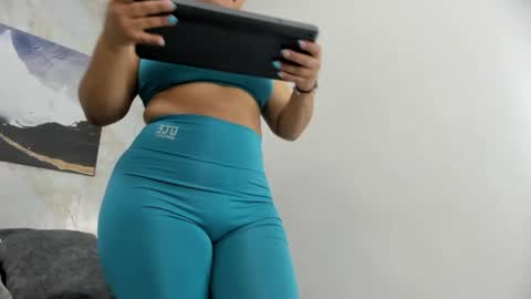 selene_moon12 online show from 04/24/26, 03:58