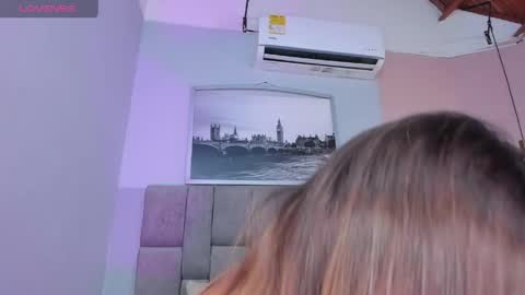 Snapshot of selene_tylor_ chatting on 05/07/26, 02:39 Selene online show from 05/07/26, 02:39