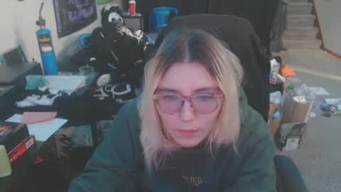 Selene online show from 01/22/25, 08:06