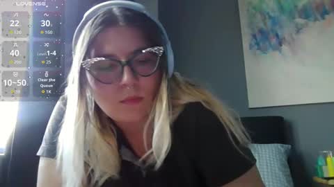 Selene online show from 10/18/25, 06:41