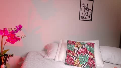 Selene Nova online show from 05/15/26, 02:57