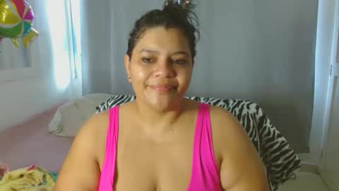 Snapshot of selenna1 chatting on 09/19/25, 12:50 Selenna1 online show from 09/19/25, 12:50