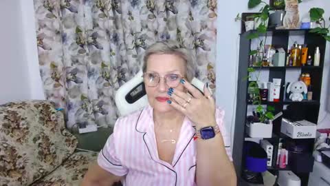 Selenna online show from 02/14/25, 07:33