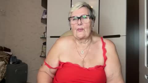 Selenna online show from 03/09/26, 07:51