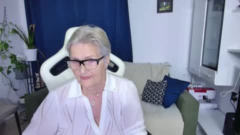 Selenna online show from 04/14/26, 04:57