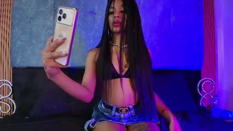 Snapshot of selenne_jonnes chatting on 06/21/26, 12:02 selenne_jonnes online show from 06/21/26, 12:02