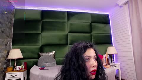 Selen online show from 02/05/25, 07:39