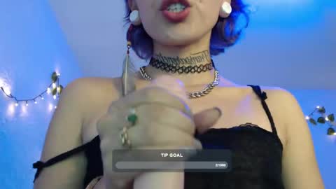 Ask me online show from 02/07/25, 04:14