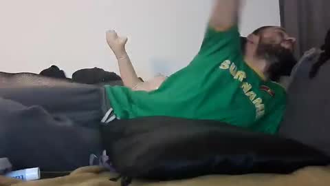 Snapshot of selfiepicdump chatting on 02/02/25, 05:48 Julian Kinky Bi-guy online show from 02/02/25, 05:48