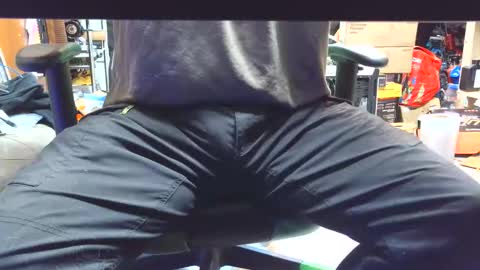 Snapshot of selfpound chatting on 03/19/26, 03:16 selfpound online show from 03/19/26, 03:16