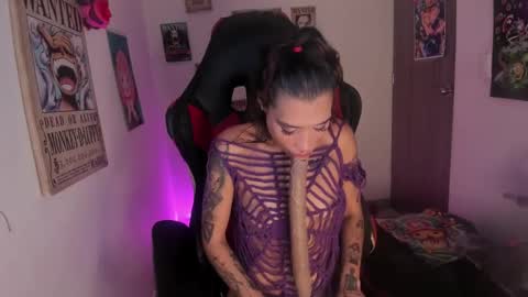  Selinna Kyle  online show from 12/02/24, 11:07
