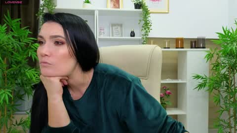 Seline online show from 12/09/24, 05:41