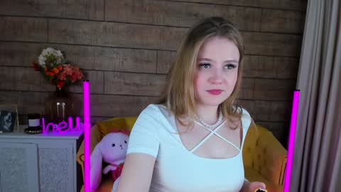 SelinSwarovski online show from 02/07/25, 07:49