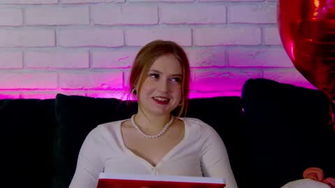 SelinSwarovski online show from 02/16/25, 01:47