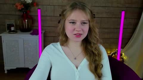 SelinSwarovski online show from 03/09/25, 12:42