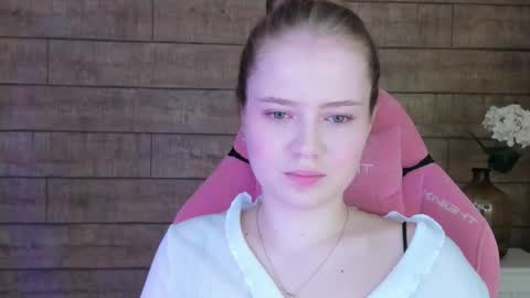 SelinSwarovski online show from 09/15/25, 04:40