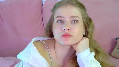 SelinSwarovski online show from 10/11/25, 06:06