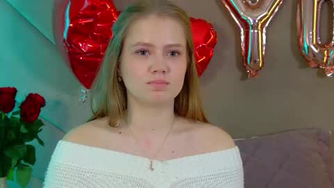 SelinSwarovski online show from 02/16/26, 06:04