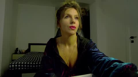 sellena_angels online show from 04/22/26, 02:40