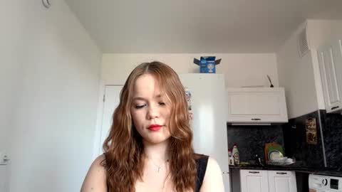 Lily online show from 07/05/26, 06:53
