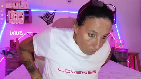 Snapshot of selvaggia_del_caribe chatting on 01/27/25, 08:49 Selvaggia Del Caribe online show from 01/27/25, 08:49