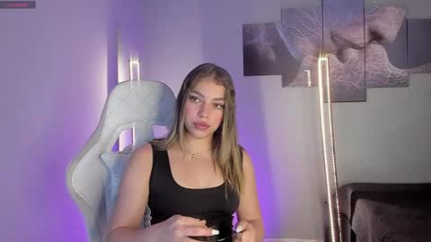 Selyn online show from 12/14/24, 12:33