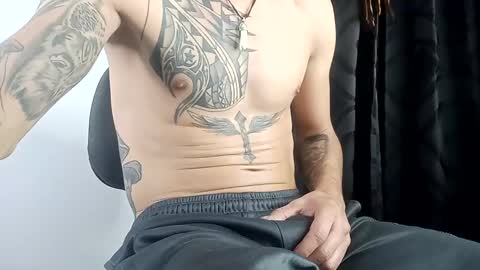 Snapshot of sem_alas chatting on 01/19/25, 01:53 sem_alas online show from 01/19/25, 01:53