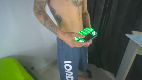 Snapshot of sem_alas chatting on 03/01/25, 03:43 sem_alas online show from 03/01/25, 03:43