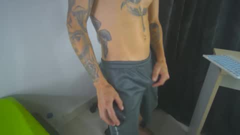 Snapshot of sem_alas chatting on 03/03/25, 03:30 sem_alas online show from 03/03/25, 03:30