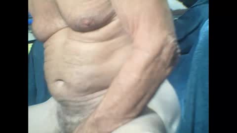 Snapshot of semajstretsa chatting on 09/21/25, 09:16 frederick online show from 09/21/25, 09:16