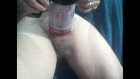 Snapshot of semajstretsa chatting on 11/15/25, 10:37 frederick online show from 11/15/25, 10:37