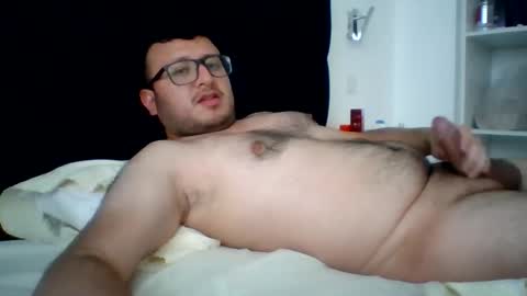 Snapshot of sementalpajero chatting on 01/04/25, 12:38 sementalpajero online show from 01/04/25, 12:38