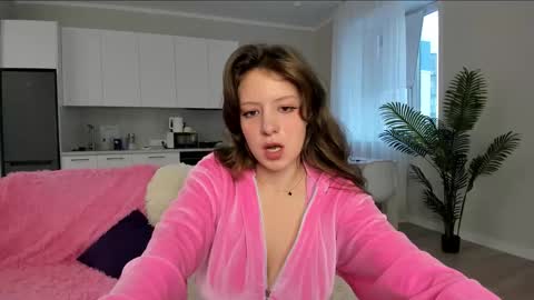 Ami online show from 11/08/25, 08:36