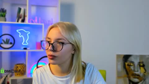 Sendi online show from 12/18/25, 06:08