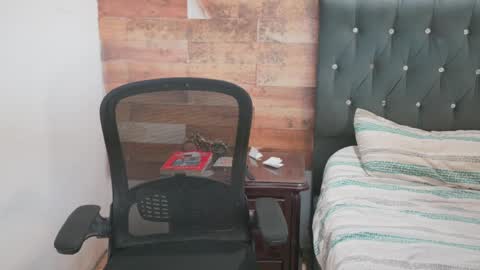 senssual_goddess online show from 03/05/25, 08:21