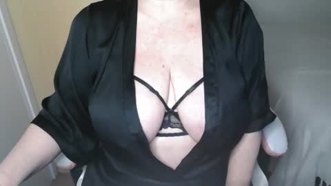 CRIS  online show from 11/23/25, 06:41