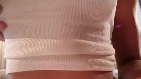 Gia online show from 04/10/26, 11:15