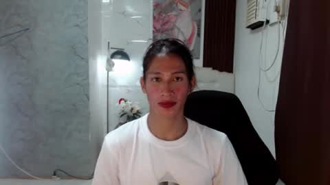 sensual_goergia online show from 11/04/25, 12:48