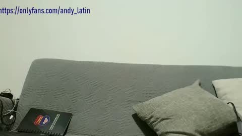 Snapshot of sensual_latiin chatting on 03/19/26, 03:10 Andres M online show from 03/19/26, 03:10