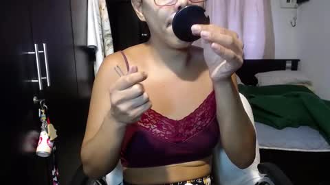 Snapshot of sensual_natalie chatting on 01/27/25, 07:13 sensual_natalie online show from 01/27/25, 07:13