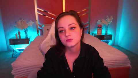 Snapshot of sensualalicee chatting on 10/23/25, 02:38 sensualalicee online show from 10/23/25, 02:38