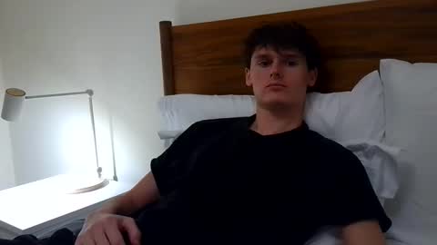 Cam online show from 10/28/25, 11:18